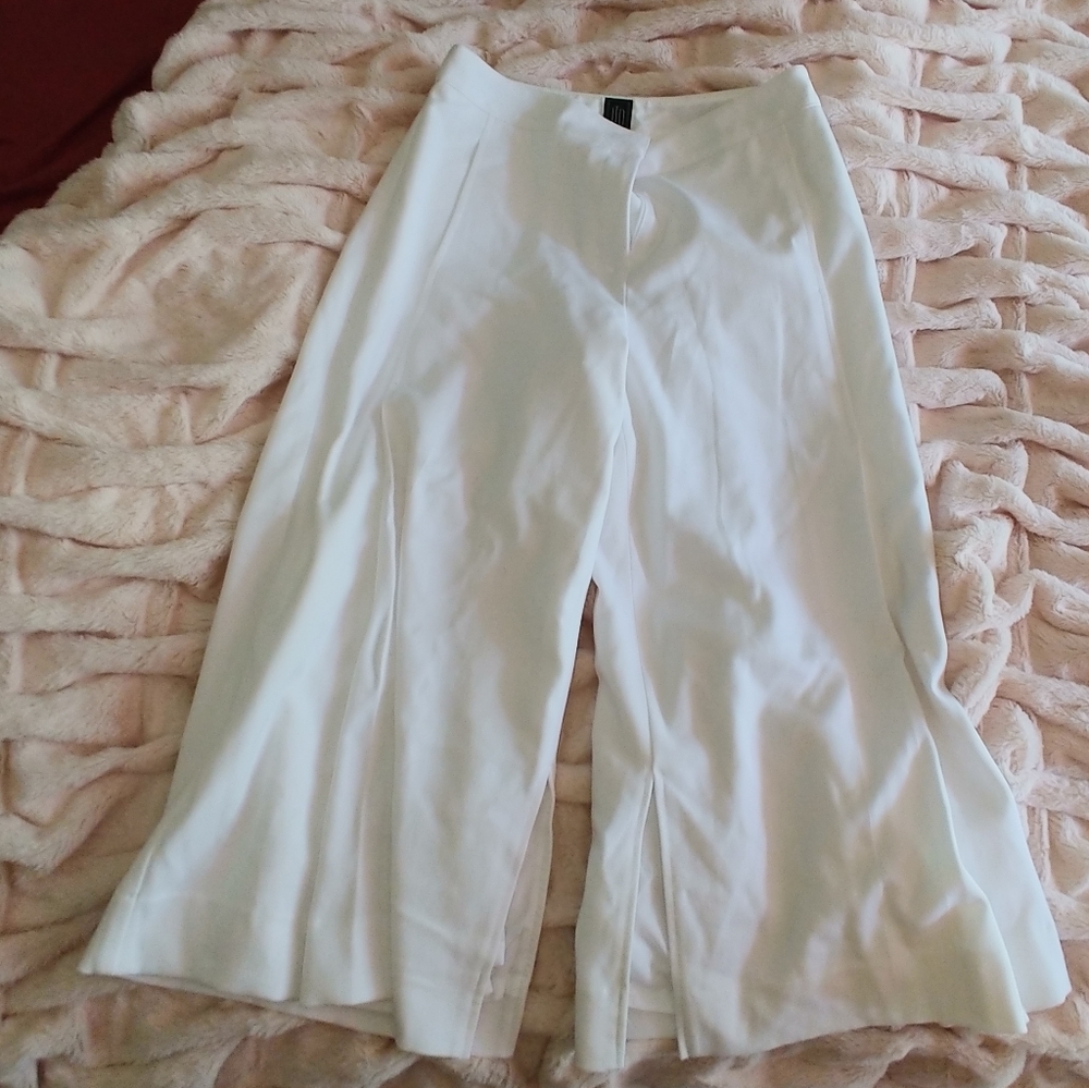 White culottes size 4